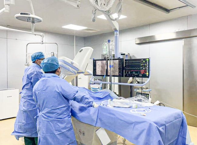 本院开展自主急诊PCI手术，为心梗患者抢通“生命之路